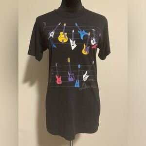 EUC Grand Illusion Black Single Stitch Vintage Guitar Graphic Tee size medium